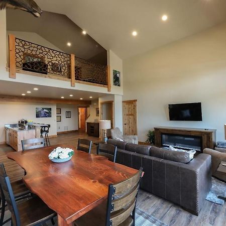 Townhome Next To Clubhouse In Exclusive Eagle Bend - The Glacier Bigfork Eksteriør billede