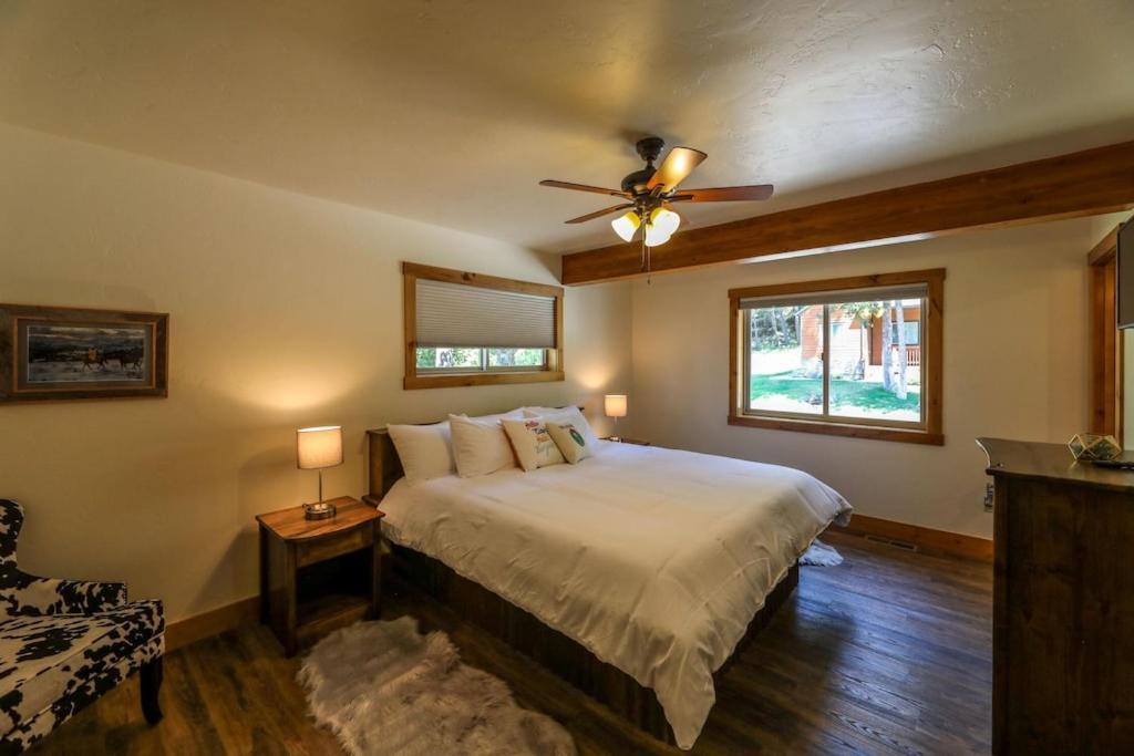 Townhome Next To Clubhouse In Exclusive Eagle Bend - The Glacier Bigfork Eksteriør billede